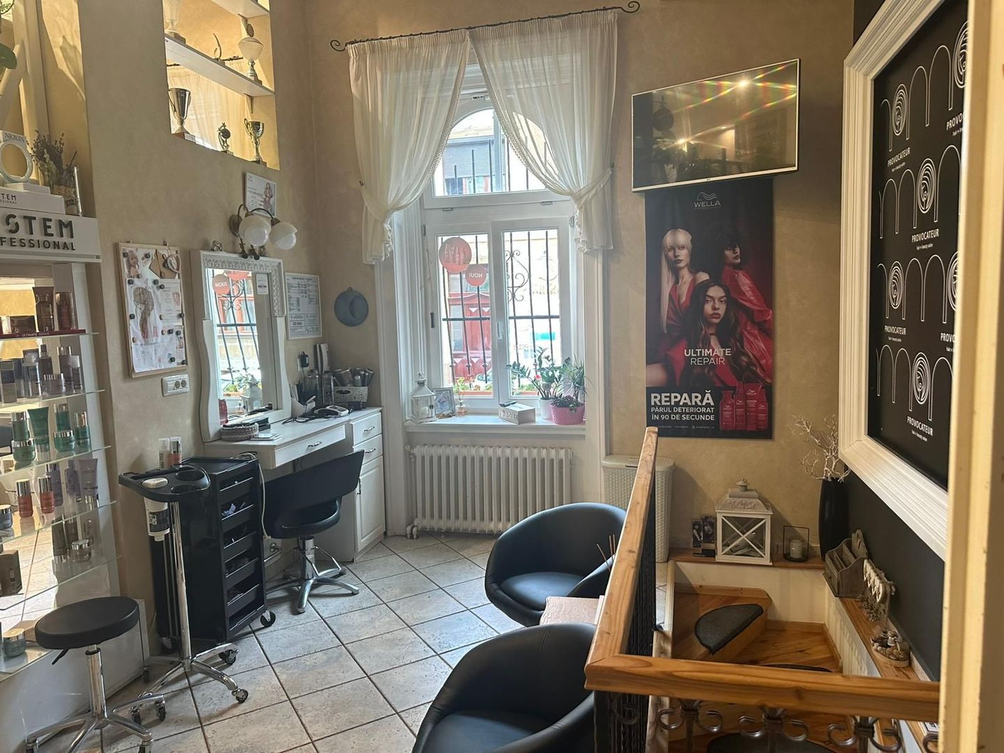 Spațiu comercial, ultracentral 125 mp – Oradea, Piața Unirii. 309 00 E - Poză 6