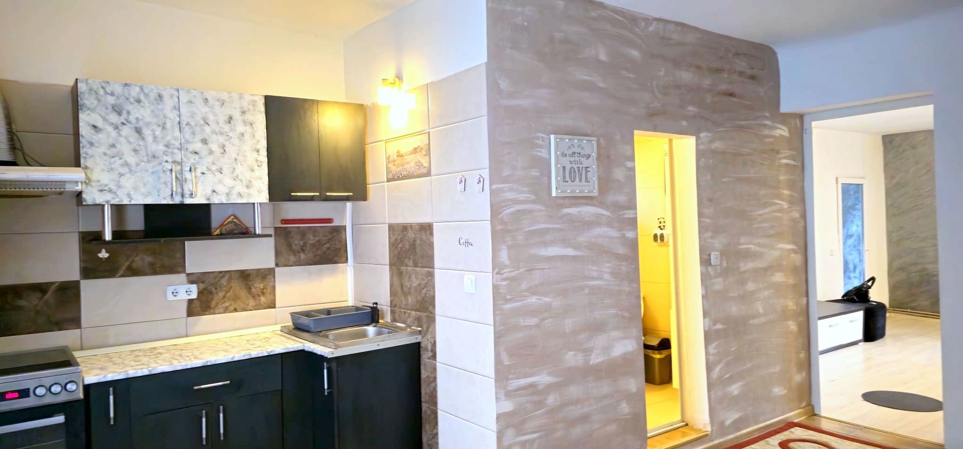 Apartament cu 2 camere, 70 mp -  Casa - zona centrala - Poză 1