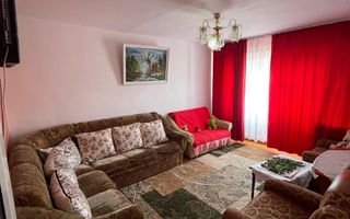 Nicolina 2 Prima Statie  Apartamet 3 Camere Decomandat Bloc Cadre 1985 - Poză 1