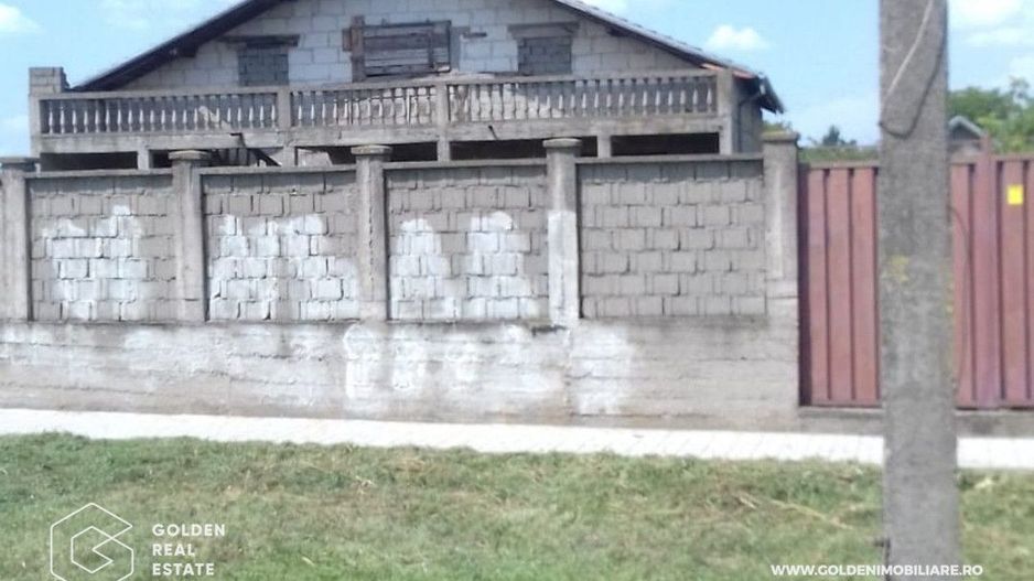 Casa la rosu + teren generos, 2967 mp, localitatea Cicir - Poză 4