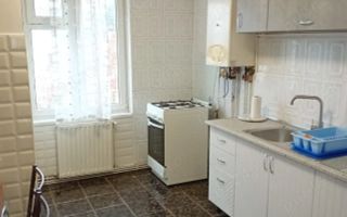 Apartament cu 2 camere de închiriat în Cornişa - Poză 6