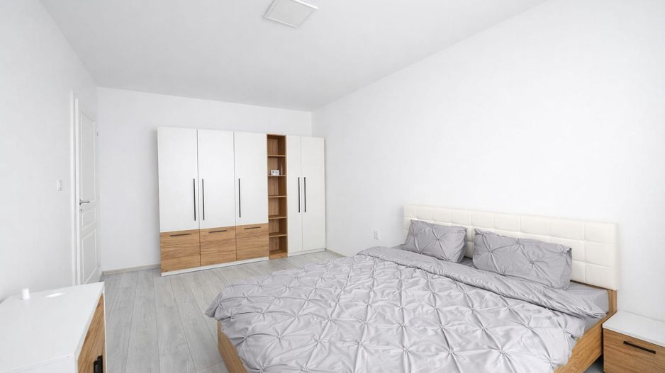 Apartament Modern cu 2 Camere în Giroc, locație Excelentă - Poză 2