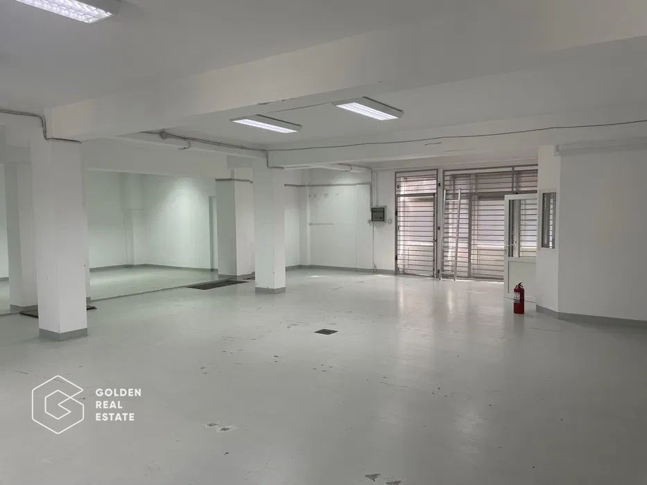 Spațiu comercial 214 MP, Freidorf, disponibil din 1 Octombrie - Poză 1