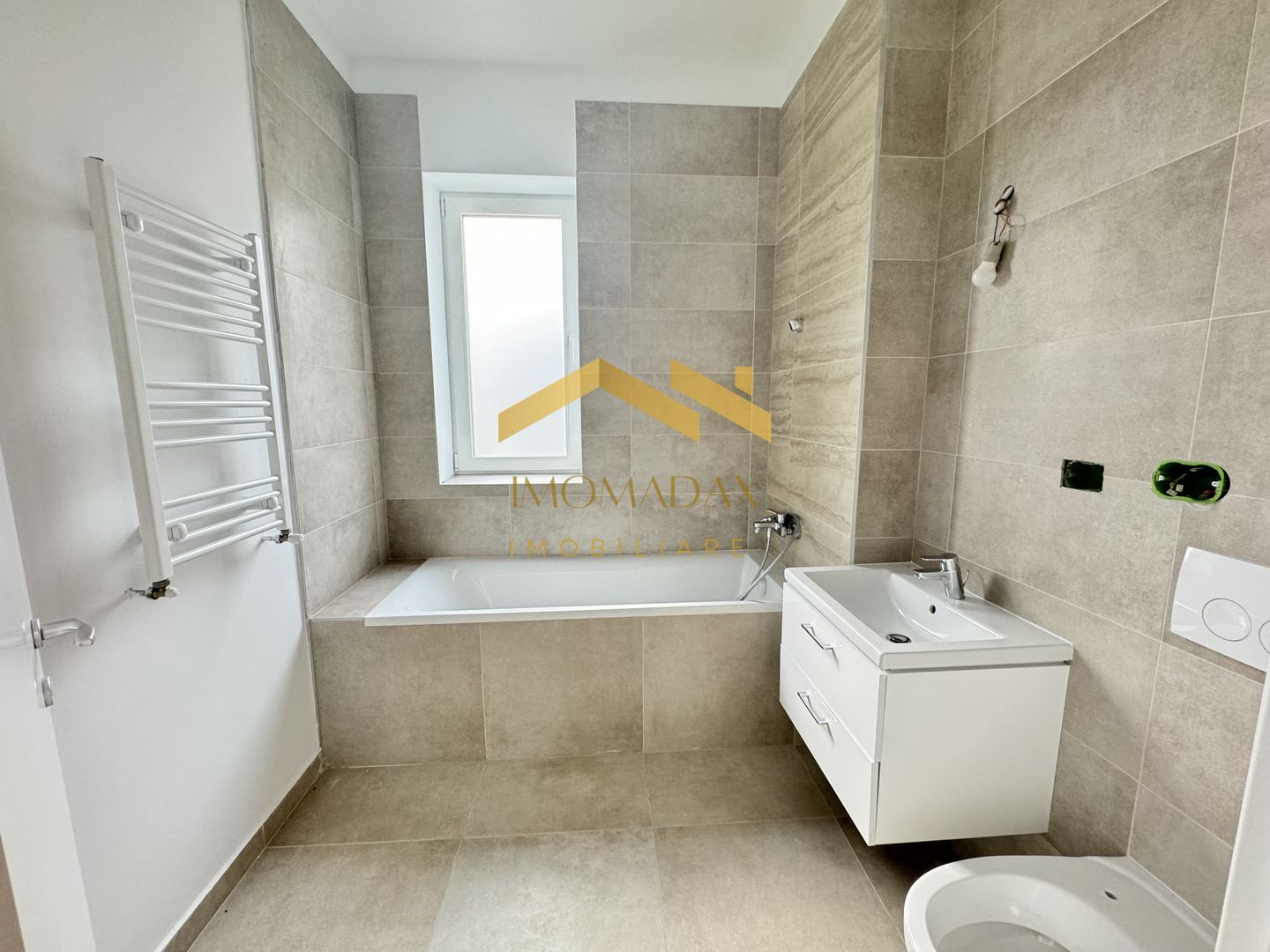 Aradului- 2 Camere-Etaj 1 - Poză 13