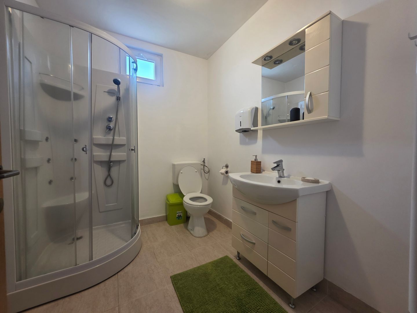 Casa individuala | 5 camere | teren 300 mp | Pipera - Poză 11