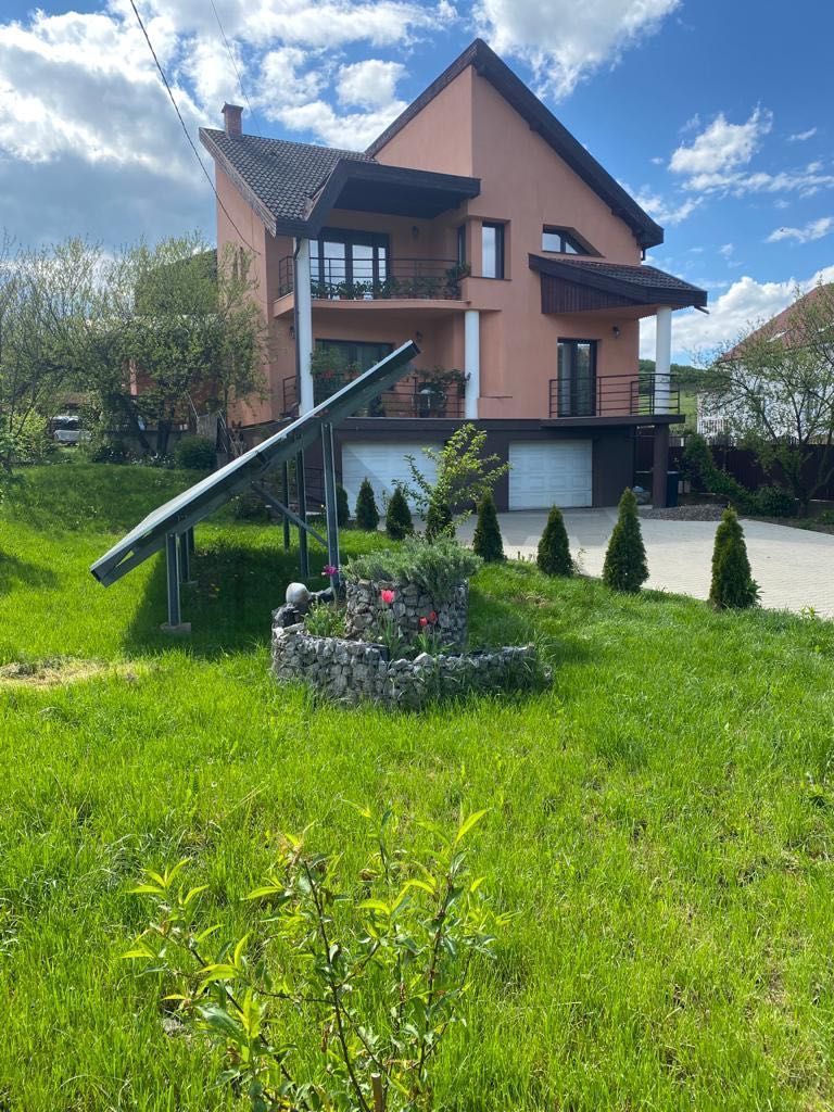 Casa in Voiniceni - Poză 2