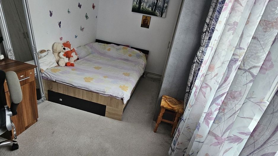 Vând apartament 2 camere decomandat - Poză 2