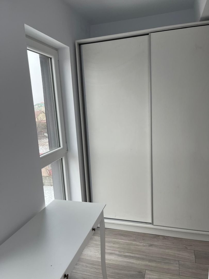 Închiriere apartament nou, complet mobilat – Otopeni, zonă centrală - Poză 4