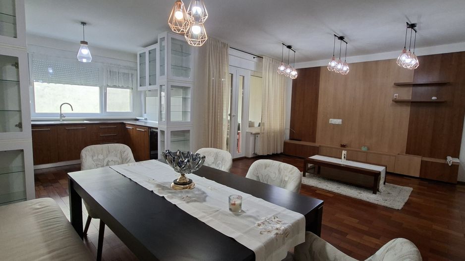 Casa P+E cu 4 camere - Aradului/British SCHOOL - Poză 3