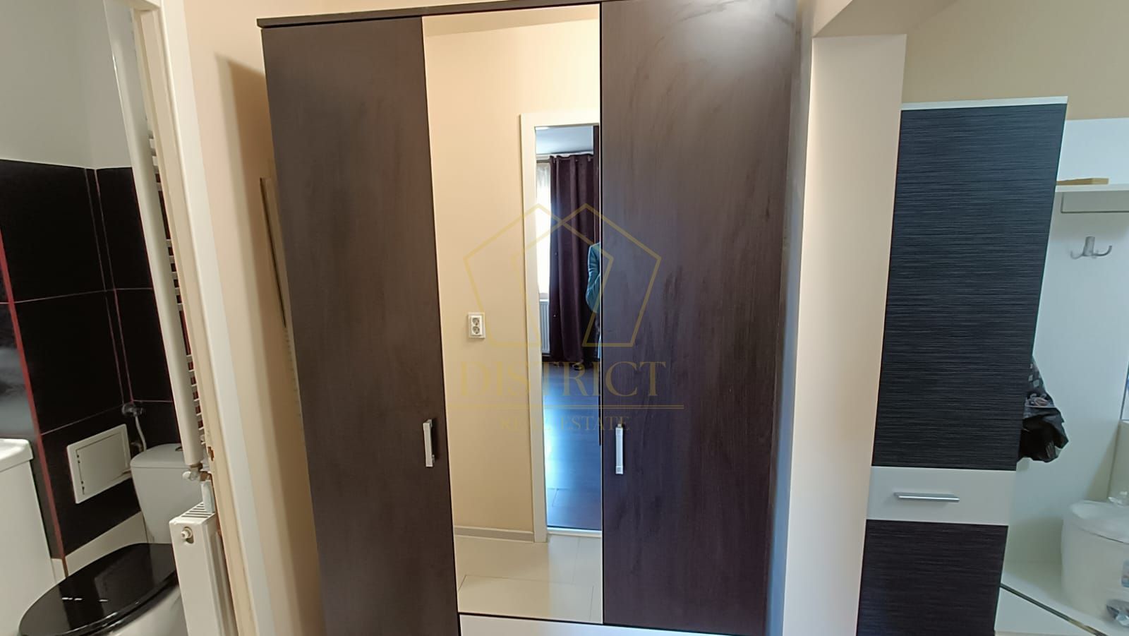 Apartament renovat și decomandat 2 camere | Zona Lunei - Poză 13