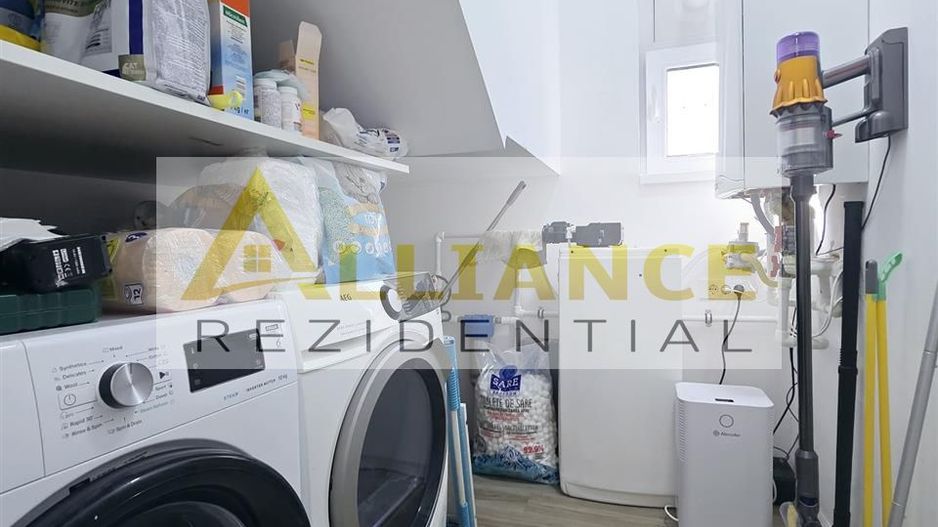 Vila individuala- 4 camere- beci- cartierul nou - Poză 8