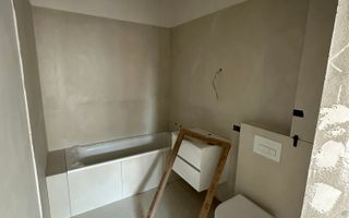 Apartment bloc nou cu lift si loc de parcare inclus - Poză 3