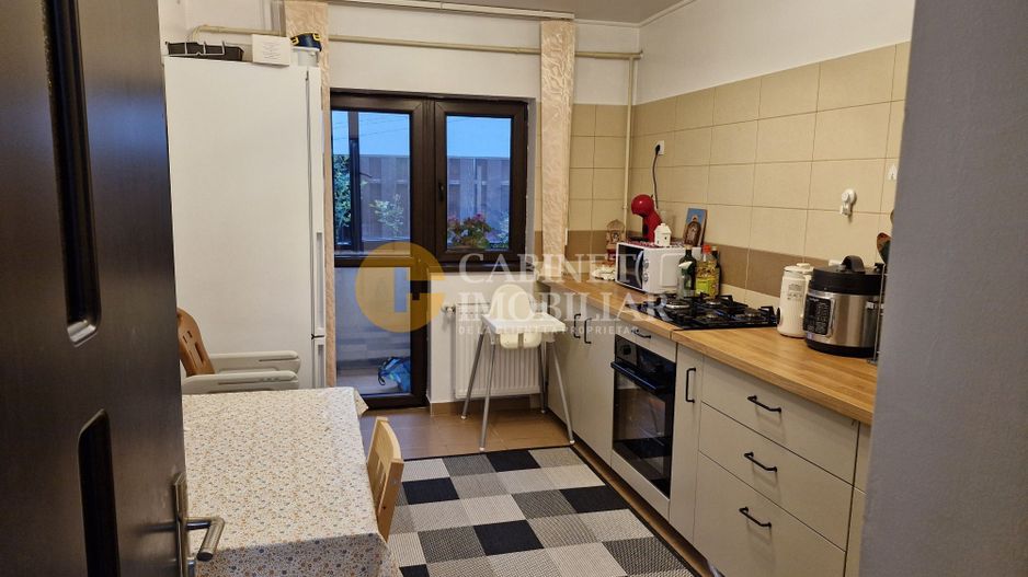 2 CAMERE CU GRADINA - LOC DE PARCARE - VALEA LUPULUI - Poză 4