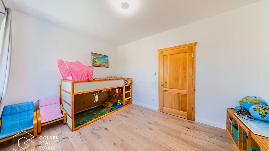 Vila moderna in cartier exclusivist Romanilor, strada 9 Mai Comision 0% - Poză 13