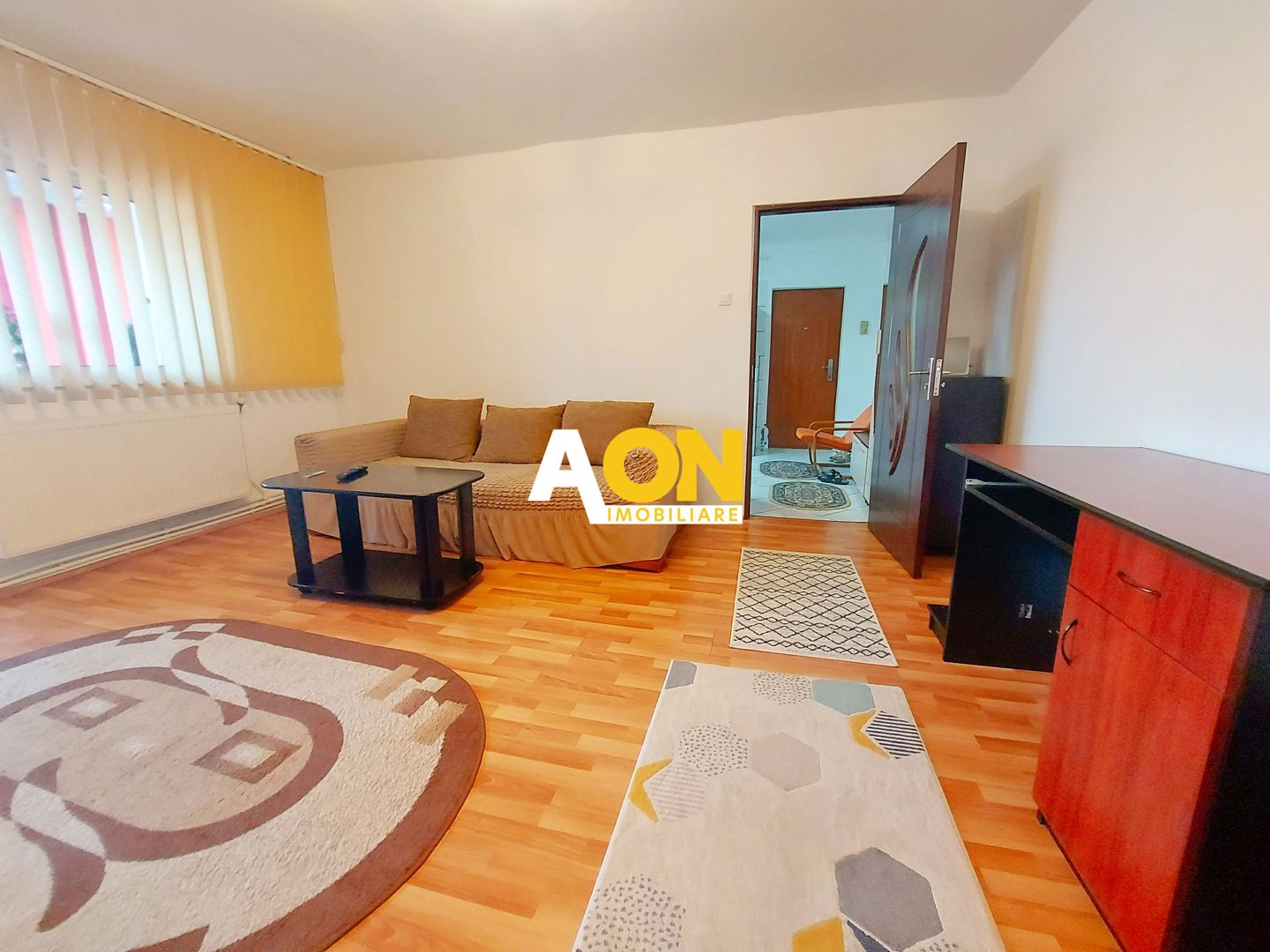Apartament 2 camere, mobilat, utilat, Cetate - Poză 4
