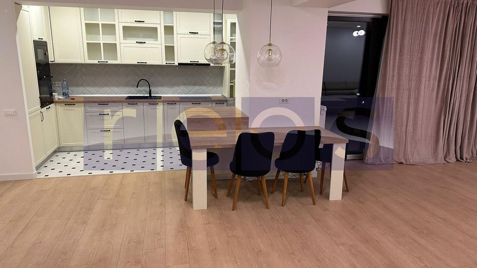 APARTAMENT 3 CAMERE CENTRAL PARK - Poză 3