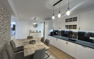 Apartament de inchiriat 3 camere - 220 MP - Poză 2