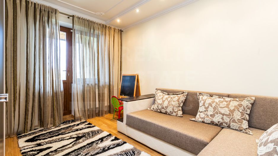 Vânzare, casă, 2 nivele, 6 camere, strada Luceafărul, Ciorescu - Poză 34