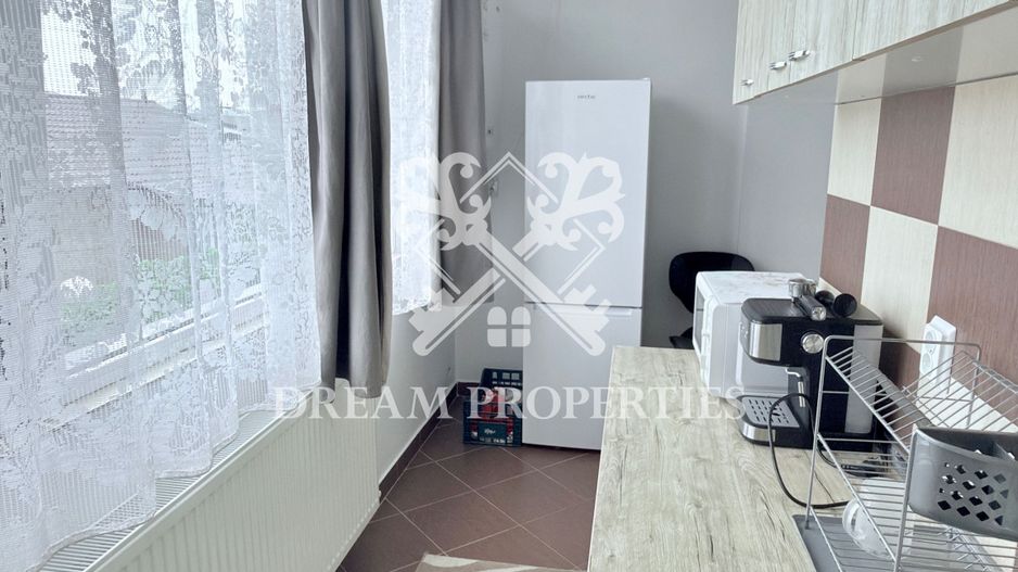 Apartament cu o camera de inchiriat, balcon, parcare, cartier Bulgaria - Poză 4
