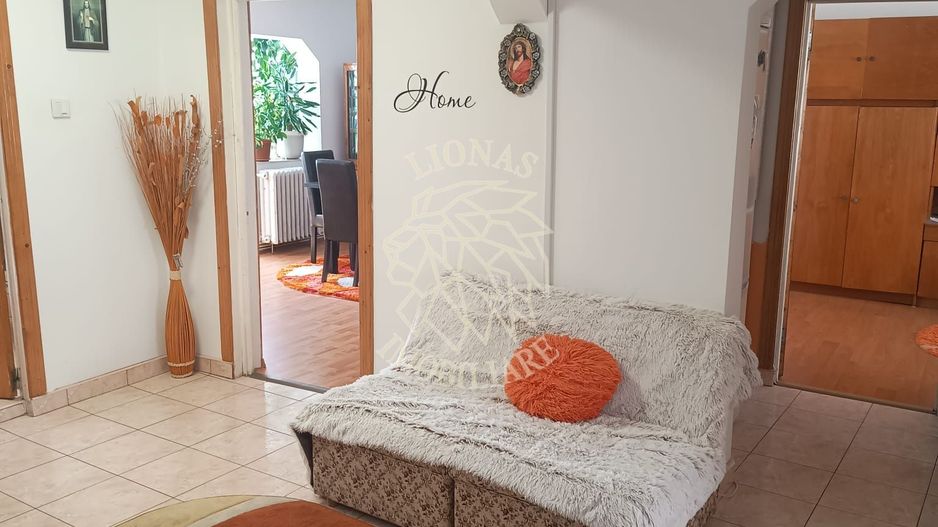 Apartament decomandat 4 camere 82 mp util-balcon-2 bai-Zona Nasaudului - Poză 1