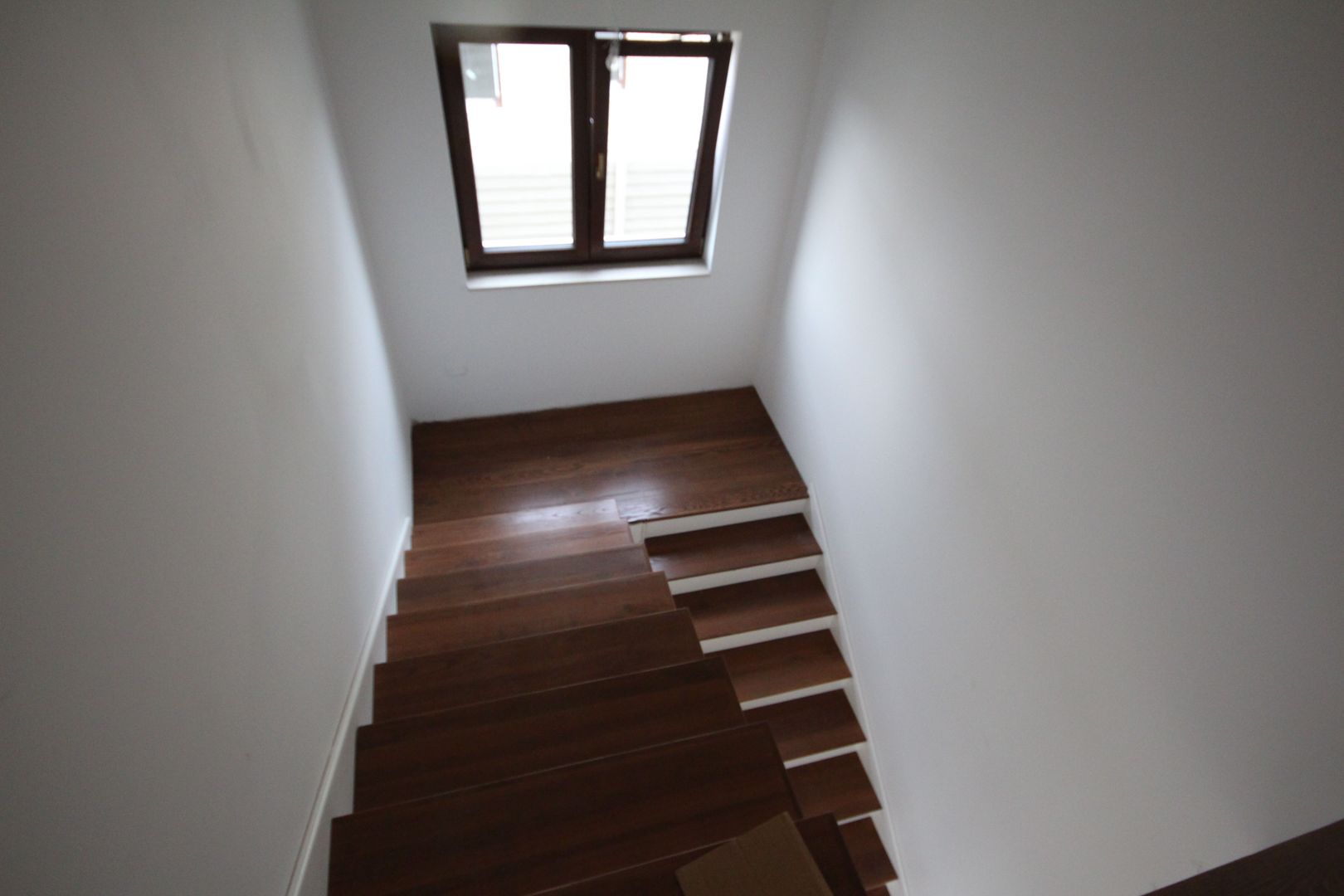 VILA INDIVIDUALA FINISATA LA CHEIE - Poză 9