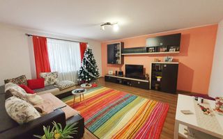 Casa pt 2 familii sau pt. clinica medicala, 8 camere, 486 mp teren - Poză 4