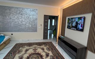 Casă spațioasă de vânzare în Ruși – pentru locuință sau investitie - Poză 5