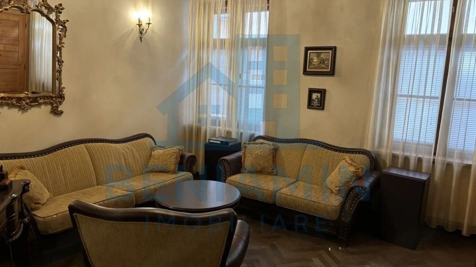 Apartament-2-camere-Central-Piata-Sfatului-Diferite-Compartimentari - Poză 2