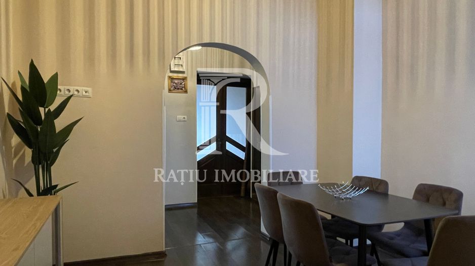 Proprietate Exclusivistă | Apartament la Casă | Ultracentral | Oradea - Poză 18
