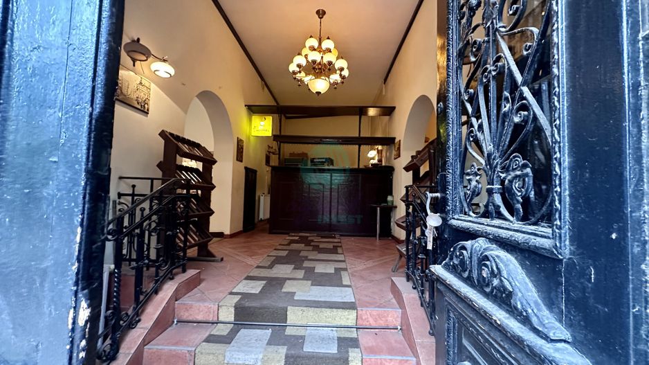 Casa ideala pentru restaurant, clinica sau birouri - Poză 6