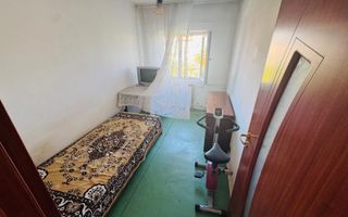 Apartament 3 camere, decomandat,etaj 4 (zona centrala Hotel Traian) - Poză 10