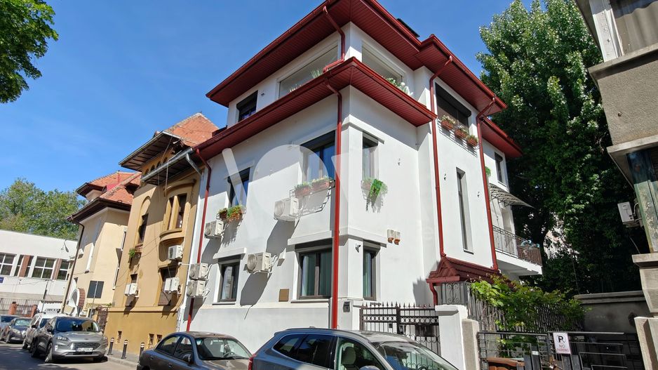 De închiriat Duplex 5 camere (parter + demisol) - vila Piata Romana - Poză 1
