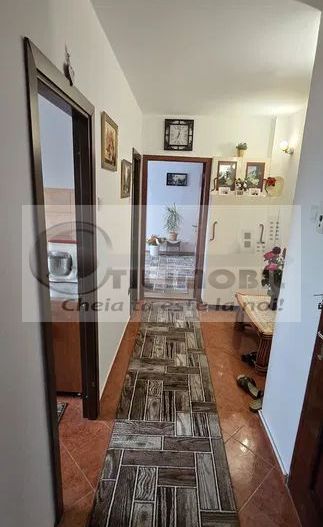 Apartament 3 camere, decomandat, 99.500 € – 65 mp utili - Poză 2