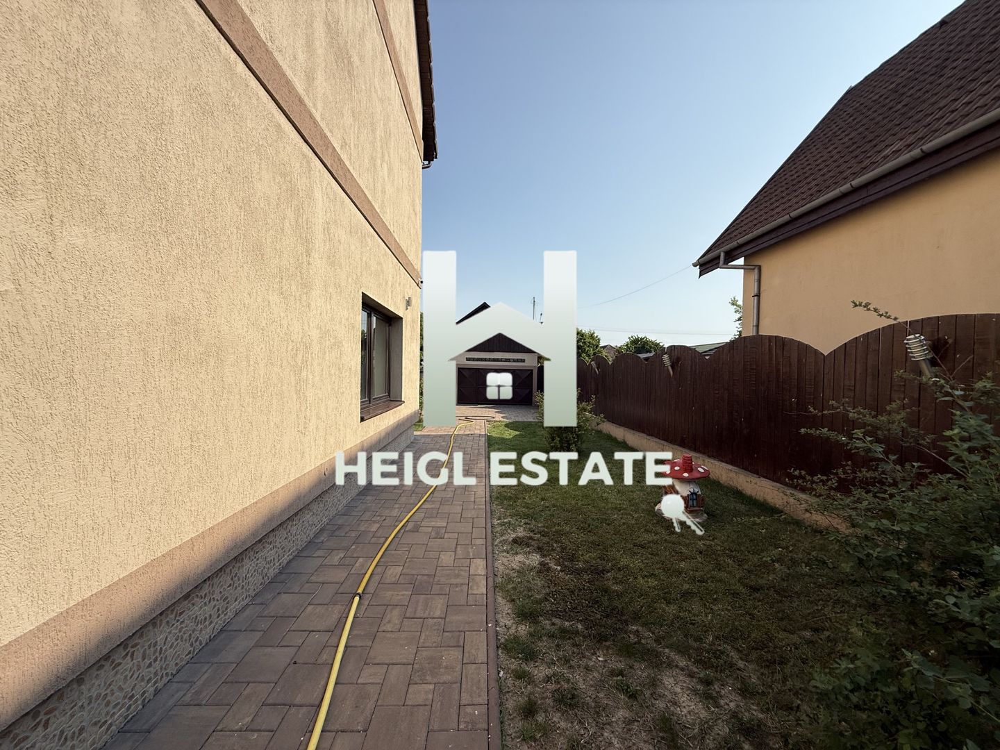 Casa individuala cu 10 camere 1600 mp teren - Poză 25