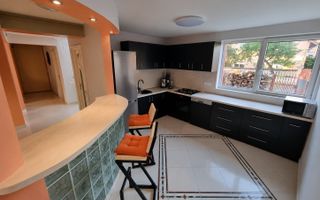 Casă spațioasă în Cristian, Brașov | 223 mp utili | teren 1.000 mp - Poză 6