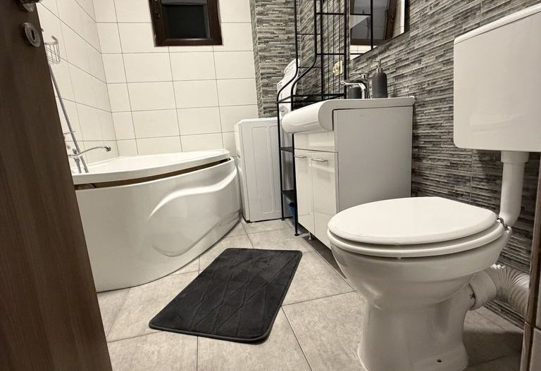 Apartament 2 cam decomandat • Metrou Leonida • Loc de parcare - Poză 10