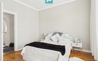 Apartament spațios în clădire ultracentrală - Poză 9