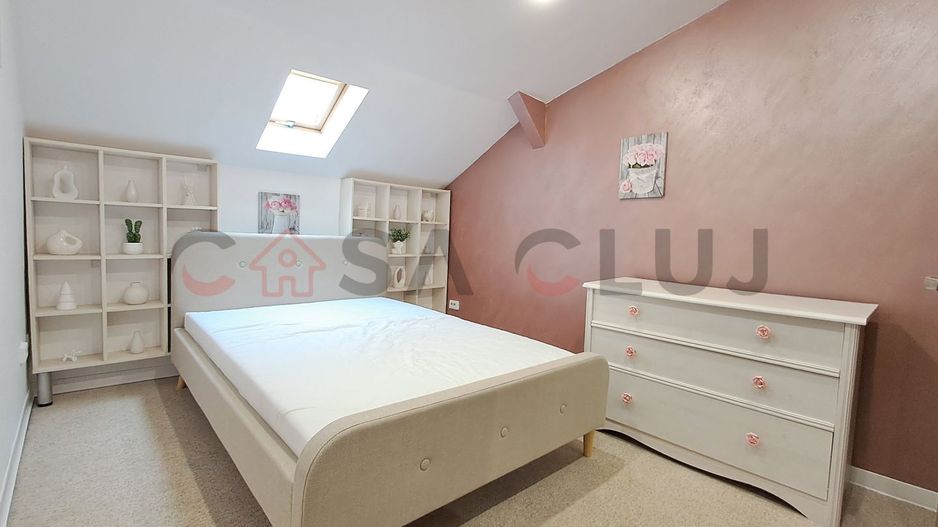 Apartament la  Curte Comuna, Terasa, Zona Centrală!! - Poză 8