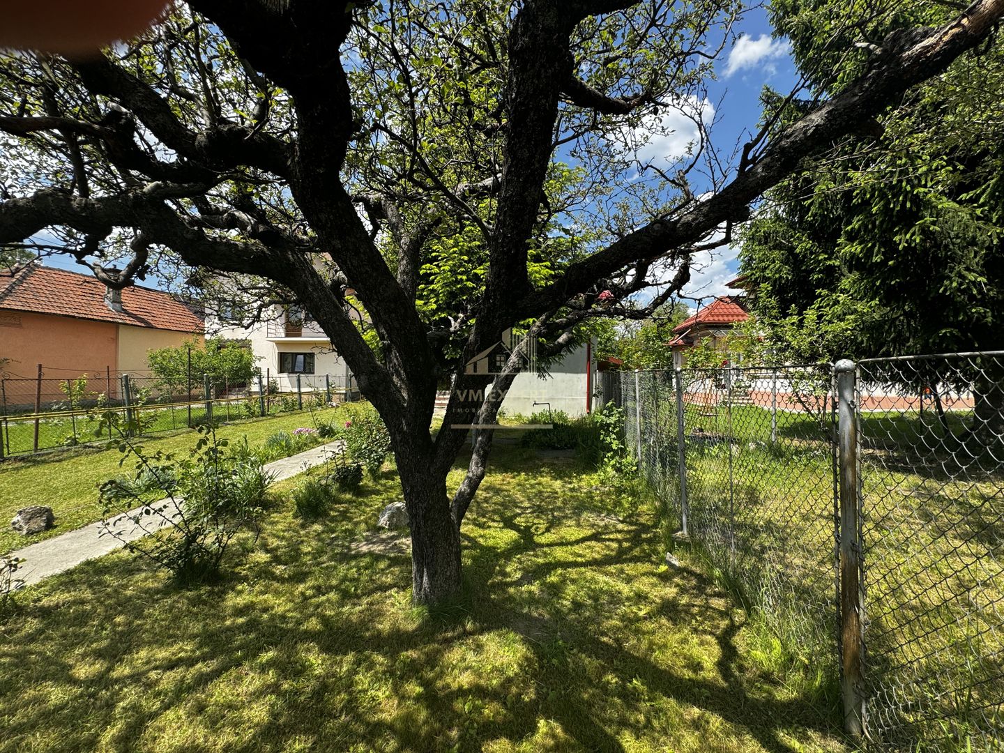 CASA CAMPULUNG, 128 MP, TEREN 639 MP - Poză 20