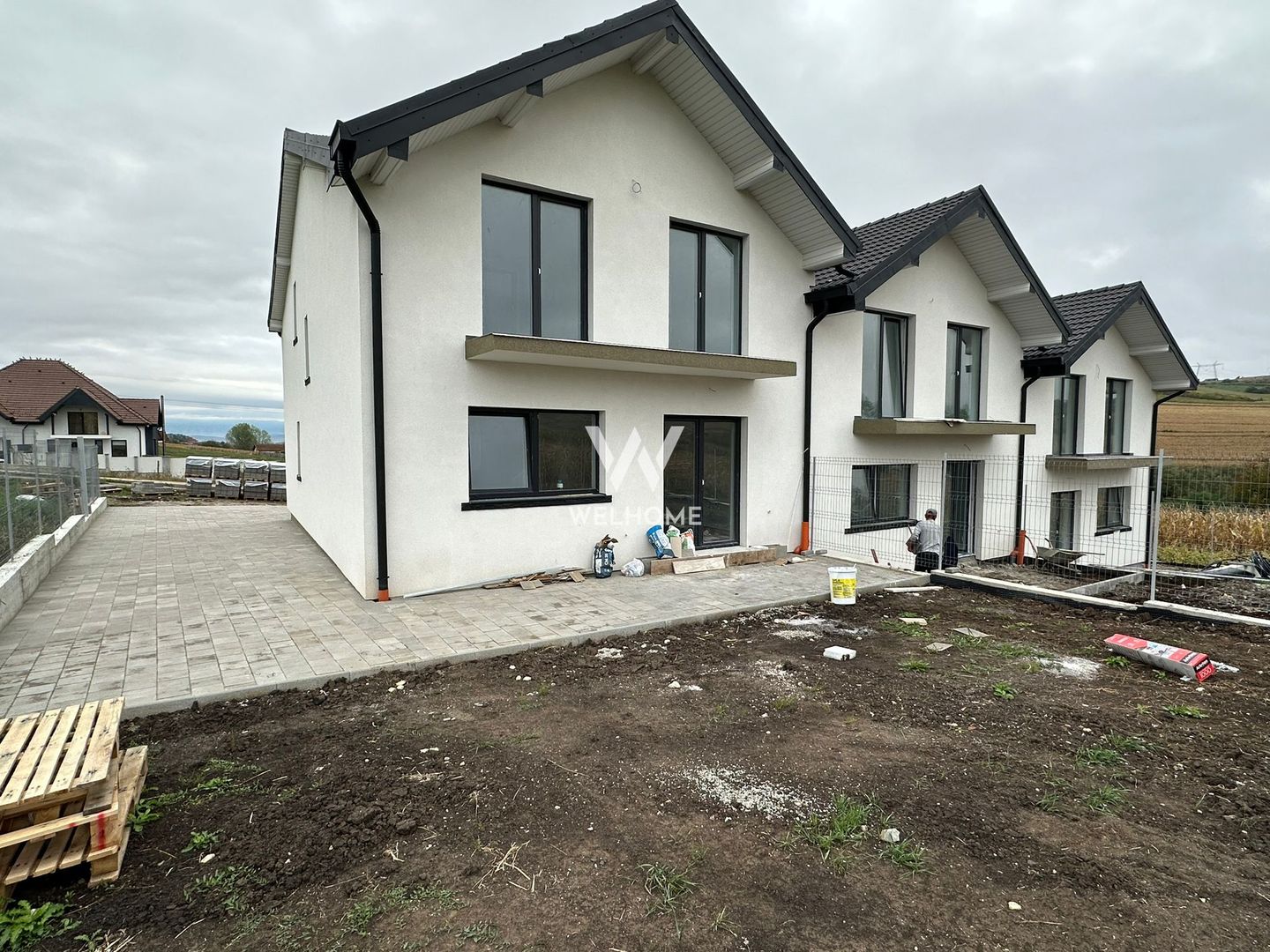 Casa moderna de vanzare ,Sura Mare, Sibiu - Poză 2