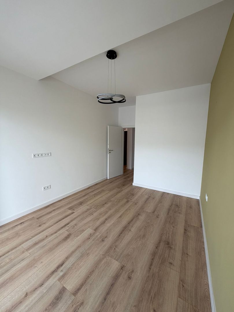 Apartament 3 camere,  parțial mobilat. Zona Eroilor Florești - Poză 7