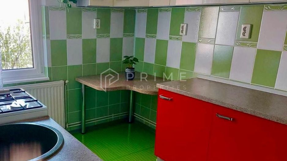 Apartament 2 camere, etaj 2, garaj, strada Transilvaniei - Poză 1