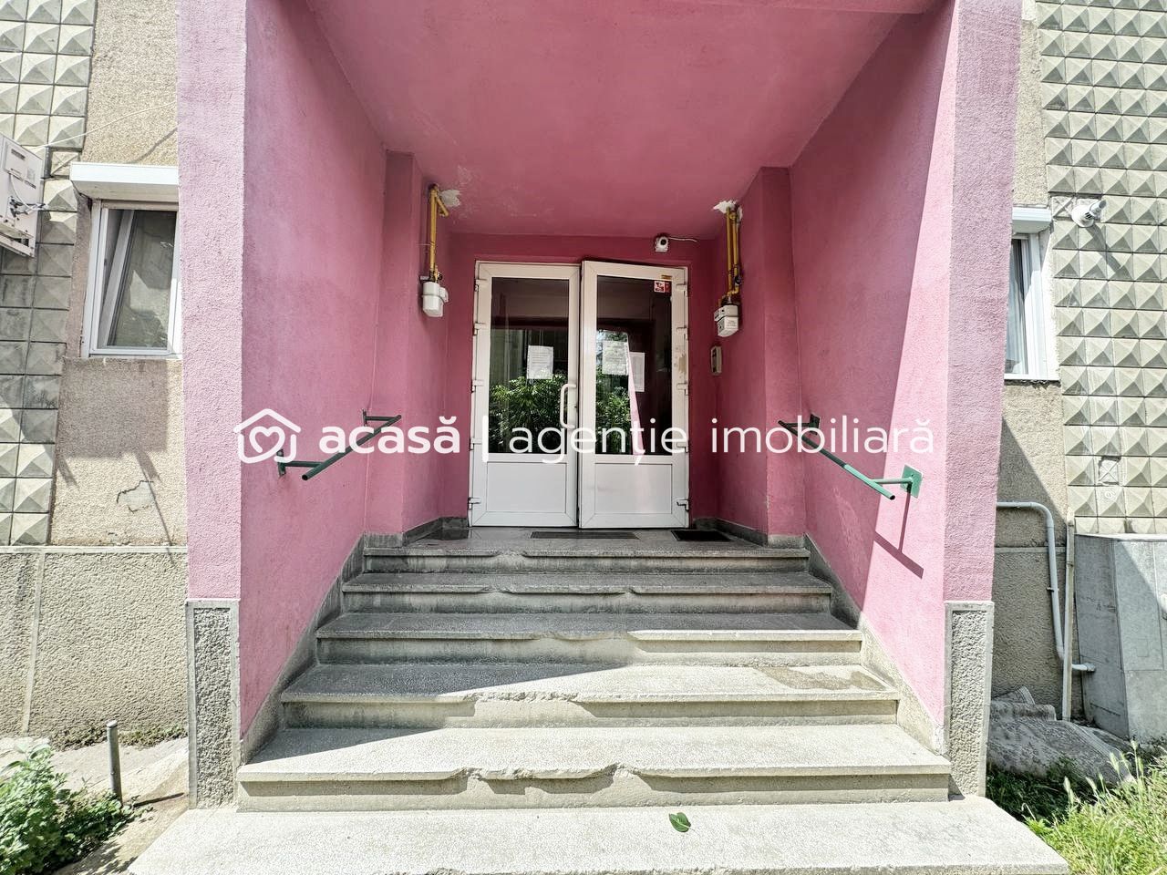 REZERVAT! Apartament cu 2 camere pe Calea Romanilor. - Poză 7