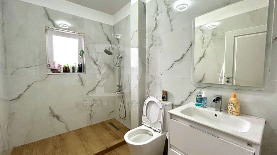 Apartament la cheie / terasa de 22 mp / Zona Terra - Poză 11