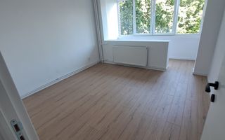 2 camere decomandat Gh lazar-McDonalds - Poză 1