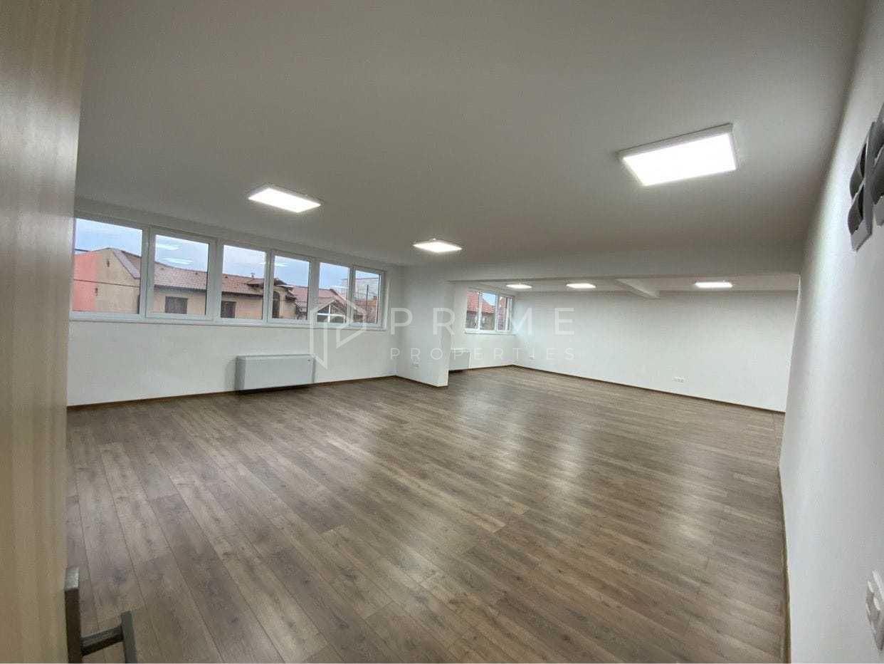 Spațiu premium pentru birouuri + terasă, în zona centrală - Poză 1