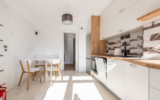 Spatiu birou 75mp + balcon | 3 camere | 2 bai | bucatarie | Cipariu - Poză 6