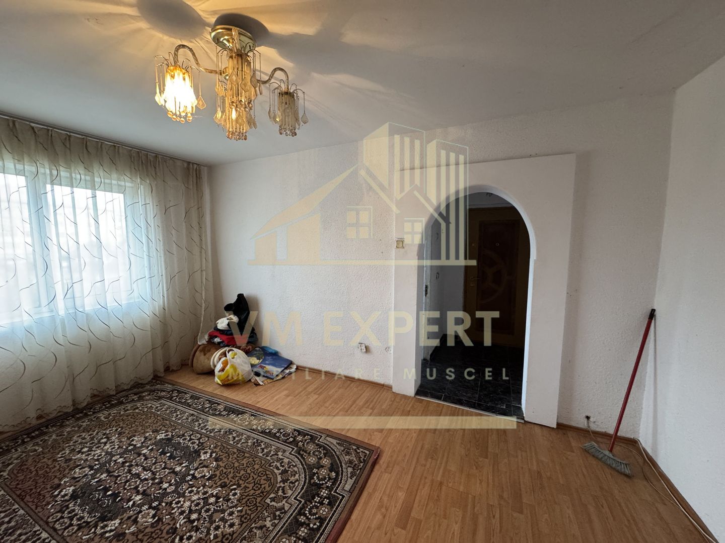 APARTAMENT 2 CAMERE PARTER VISOI CAMPULUNG - Poză 8