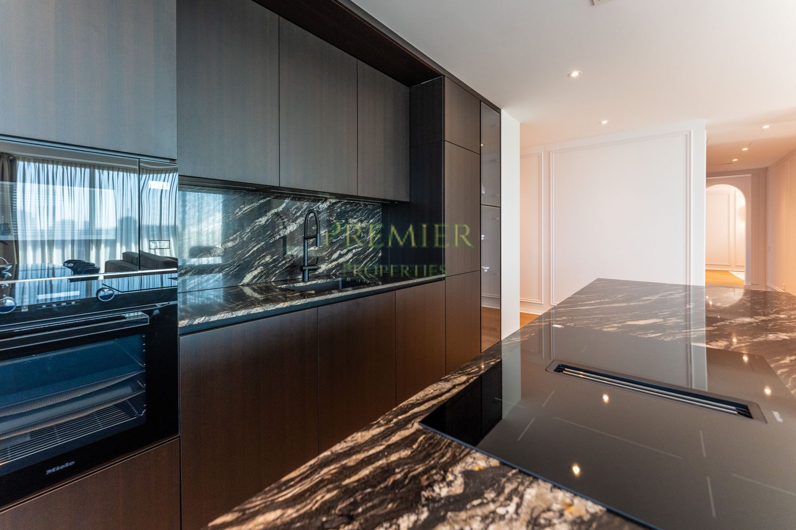 One Mircea Eliade | Apartament 4 Camere Lux | 3 Băi | 2 Parcări Subterane - Poză 13