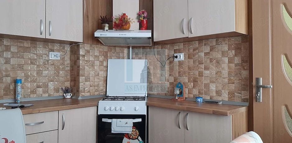Garsonieră 36 mp - zona Carpaților /Colonia Metrom - Poză 2